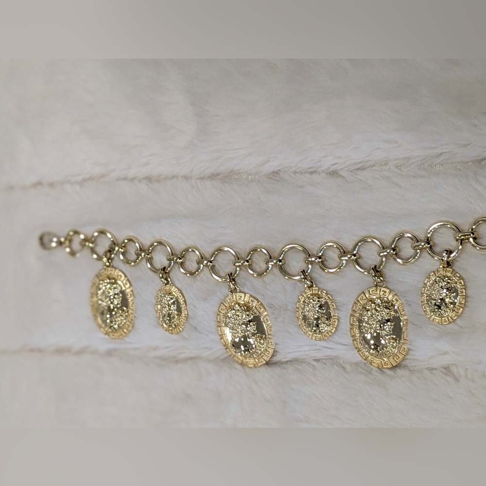 AMEDEO ๐ฅ Cameo Bracelet - Picture 13 of 15